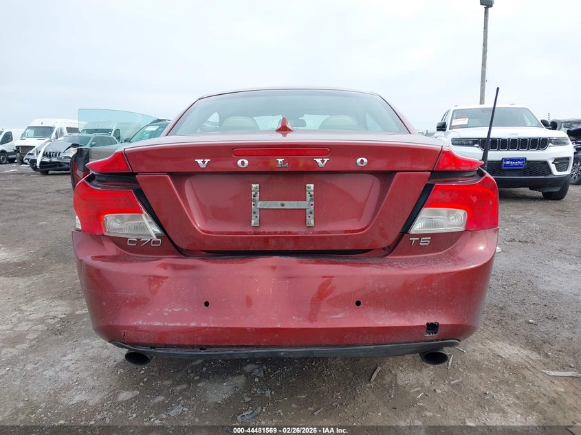 2011 Volvo C70 T5 VIN: YV1672MC6BJ115361 Lot: 44481569