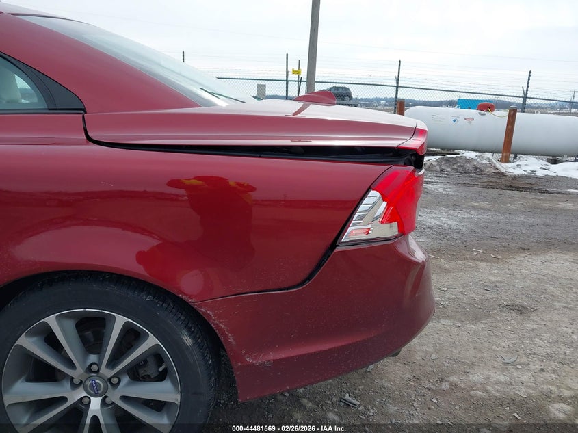 2011 Volvo C70 T5 VIN: YV1672MC6BJ115361 Lot: 44481569