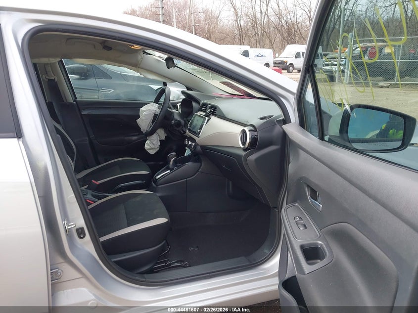 2021 Nissan Versa Sv Xtronic Cvt