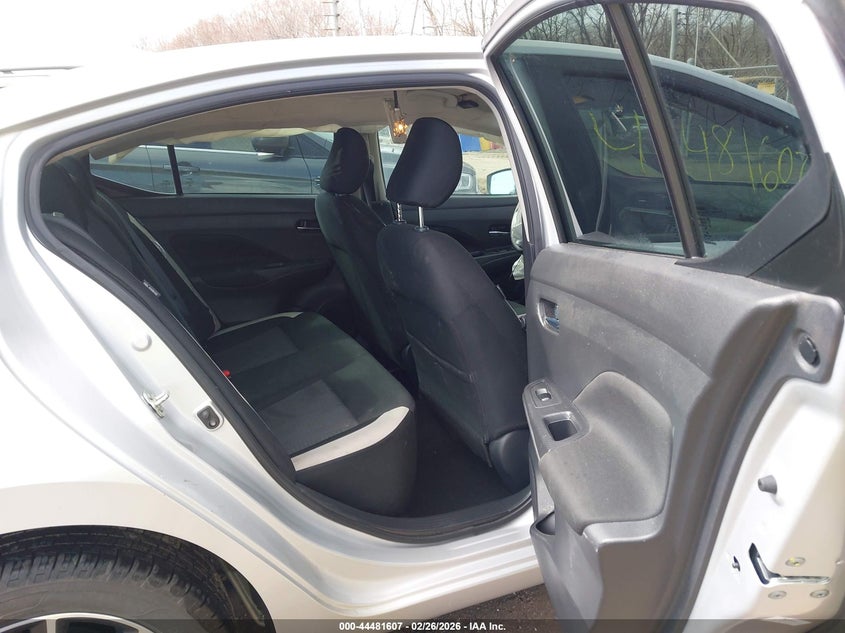3N1CN8EVXML825508 2021 Nissan Versa 1.6 Sv Xtronic Cvt silver