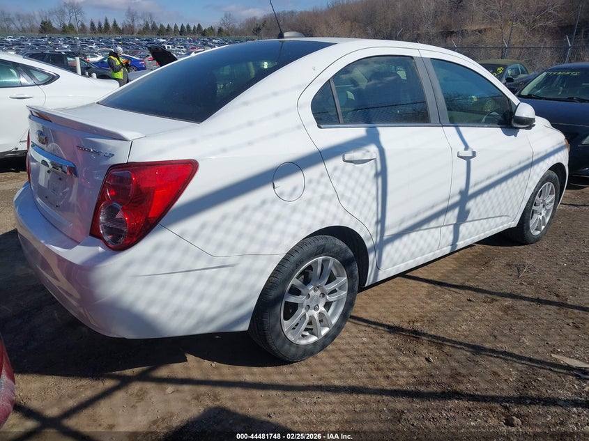 2015 Chevrolet Sonic Lt Auto
