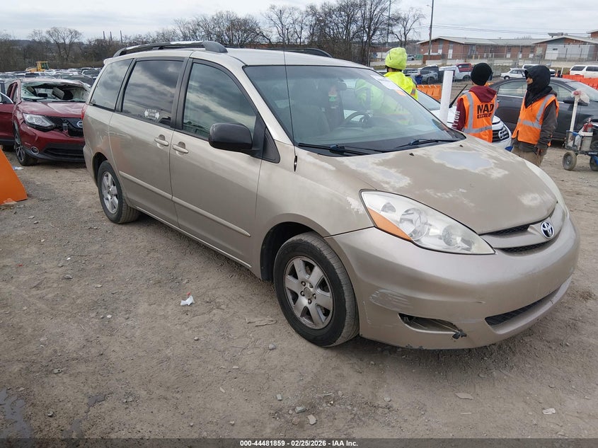 2007 Toyota Sienna Le