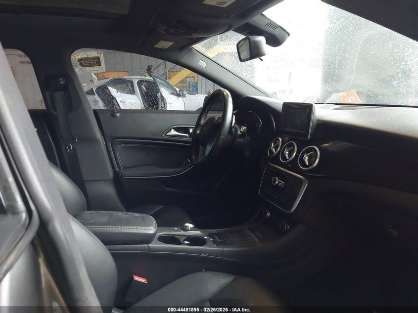 2014 Mercedes-Benz Cla 250