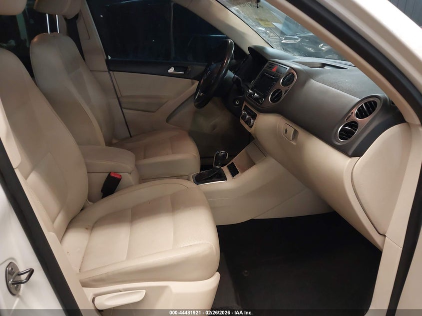 2011 Volkswagen Tiguan Se