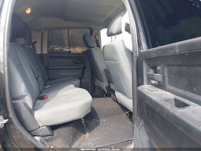 2018 Ram 2500 6.7 Ram Tradesman 4X4 6'4 Box black Lot 111044481956 Vin 3C6UR5CL4JG232163
