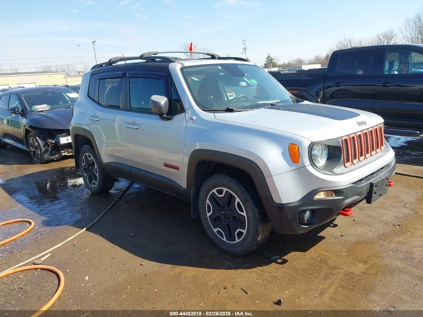 2016 Jeep Renegade Trailhawk