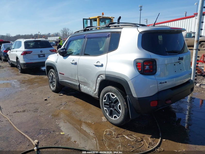 2016 Jeep Renegade Trailhawk