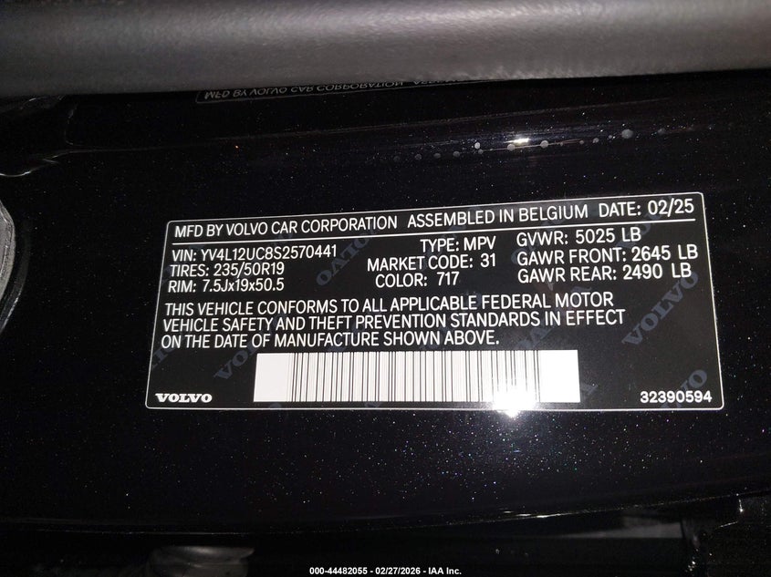2025 Volvo Xc40 B5 Plus Dark Theme VIN: YV4L12UC8S2570441 Lot: 44482055