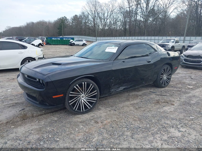 2016 Dodge Challenger Sxt