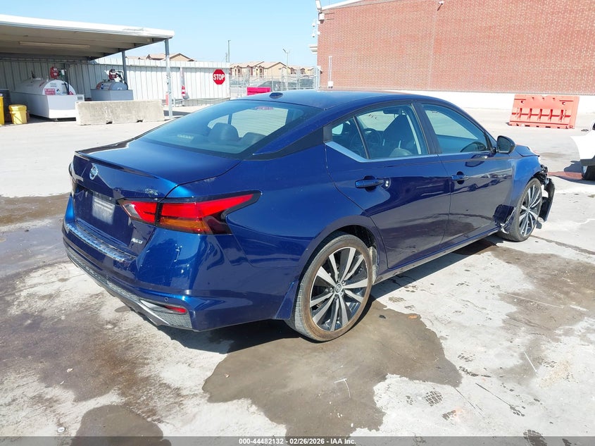 2020 Nissan Altima Sr Intelligent Awd