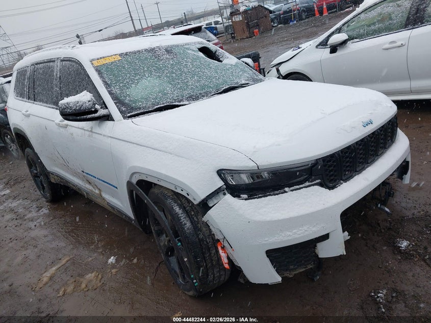 2023 Jeep Grand Cherokee L Altitude 4X4