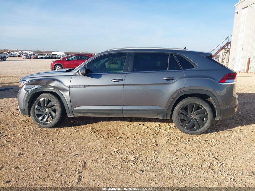 2022 Volkswagen Atlas Cross Sport 3.6L V6 Se W/Technology VIN: 1V2KE2CAXNC217943 Lot: 44482389