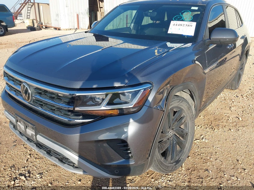 2022 Volkswagen Atlas Cross Sport 3.6L V6 Se W/Technology VIN: 1V2KE2CAXNC217943 Lot: 44482389