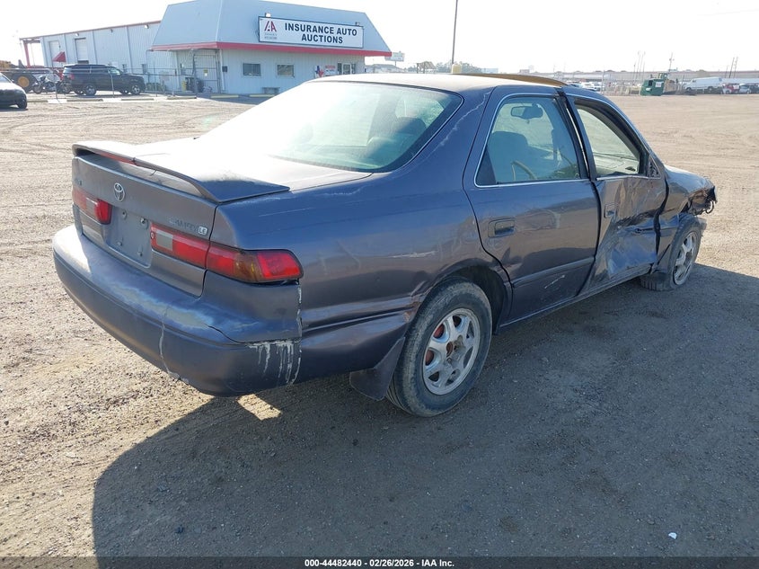 1999 Toyota Camry Le
