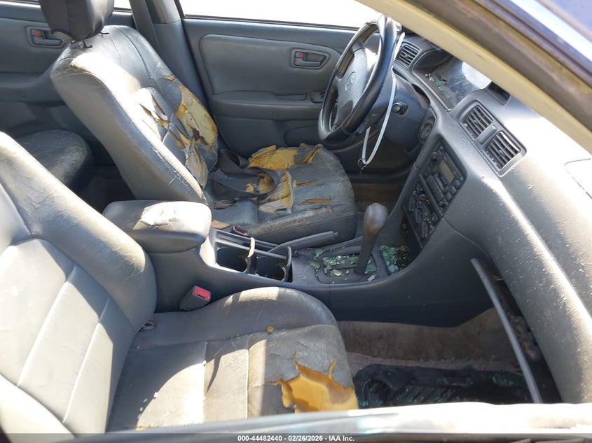 1999 Toyota Camry Le