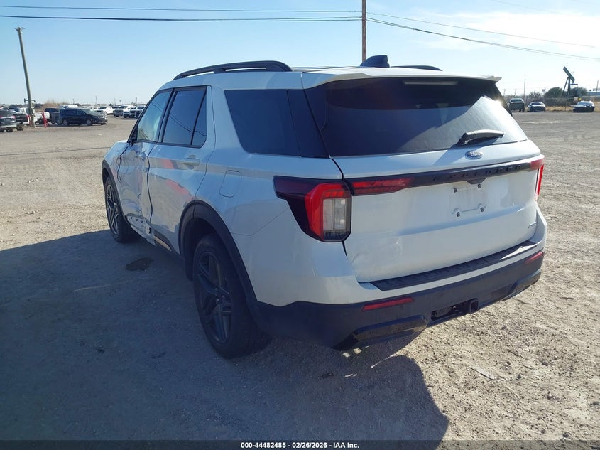 2025 Ford Explorer 2.3 St-Line white Lot 111044482485 Vin 1FMUK8KH3SGB38196