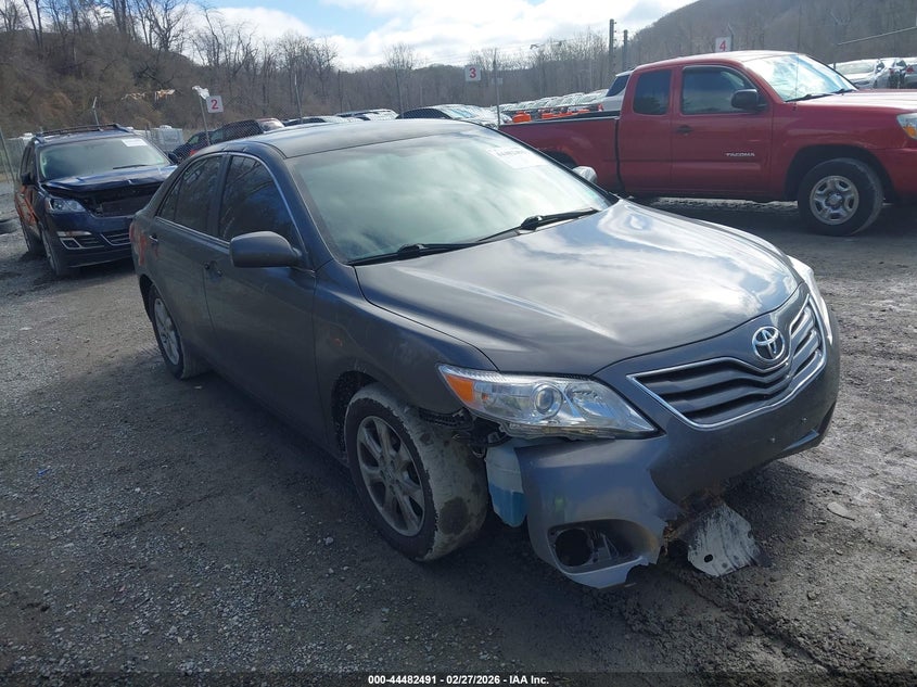 2011 Toyota Camry Le