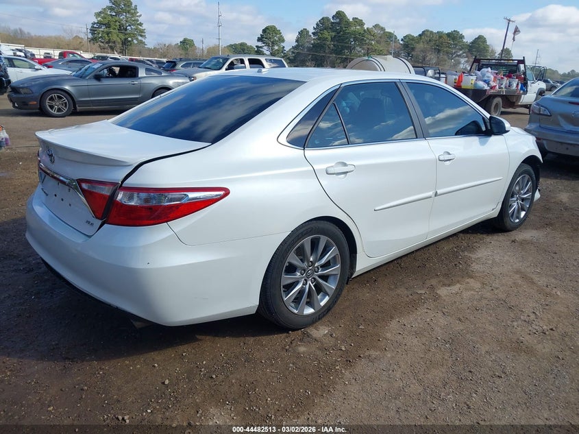 2015 Toyota Camry Xle