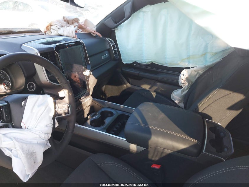 2025 Ram 1500 Big Horn 4X4 5'7 Box