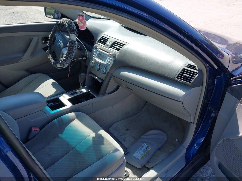 2009 Toyota Camry Le