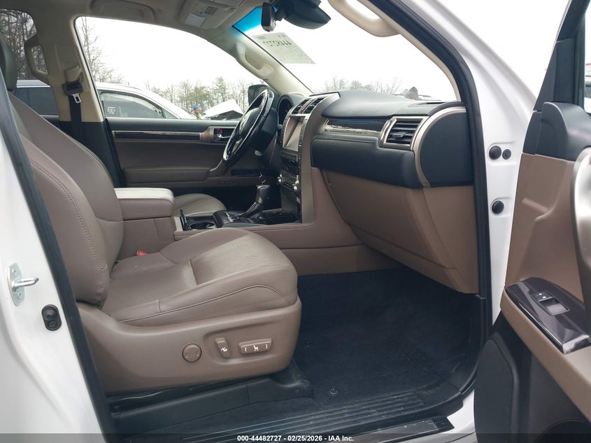 2020 Lexus 460 Premium