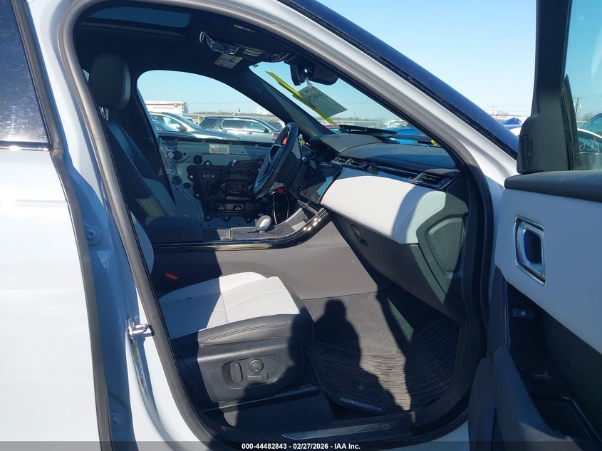 2026 Land Rover Range Rover Velar P250 Dynamic Se