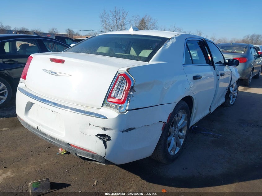 2018 Chrysler 300 Limited Awd
