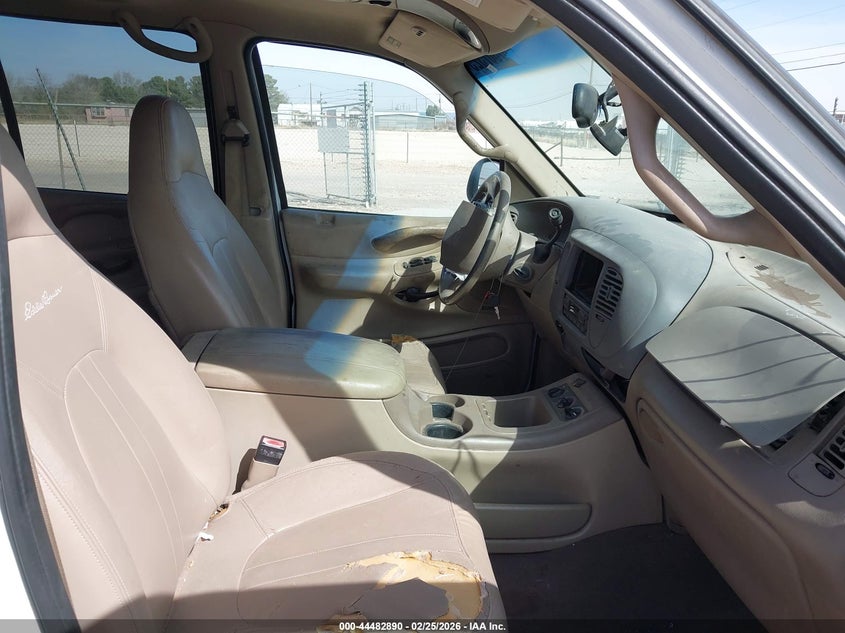 2001 Ford Expedition Eddie Bauer