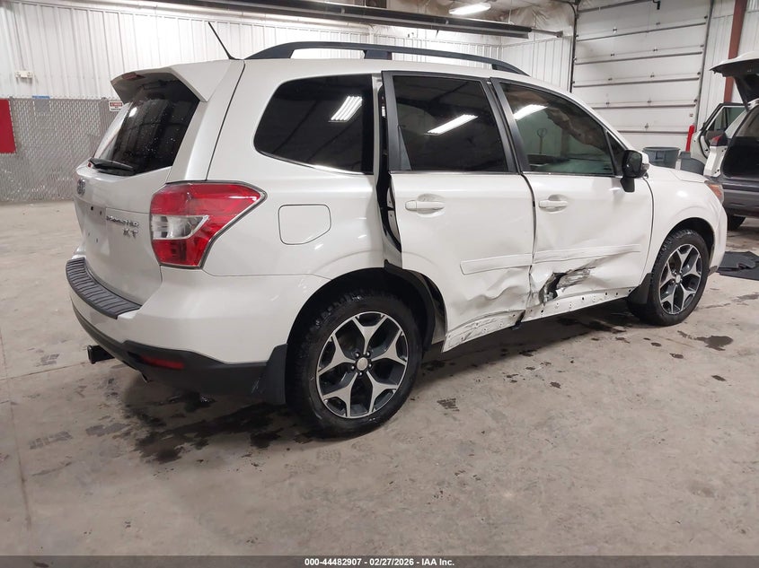 2015 Subaru Forester 2.0Xt Touring