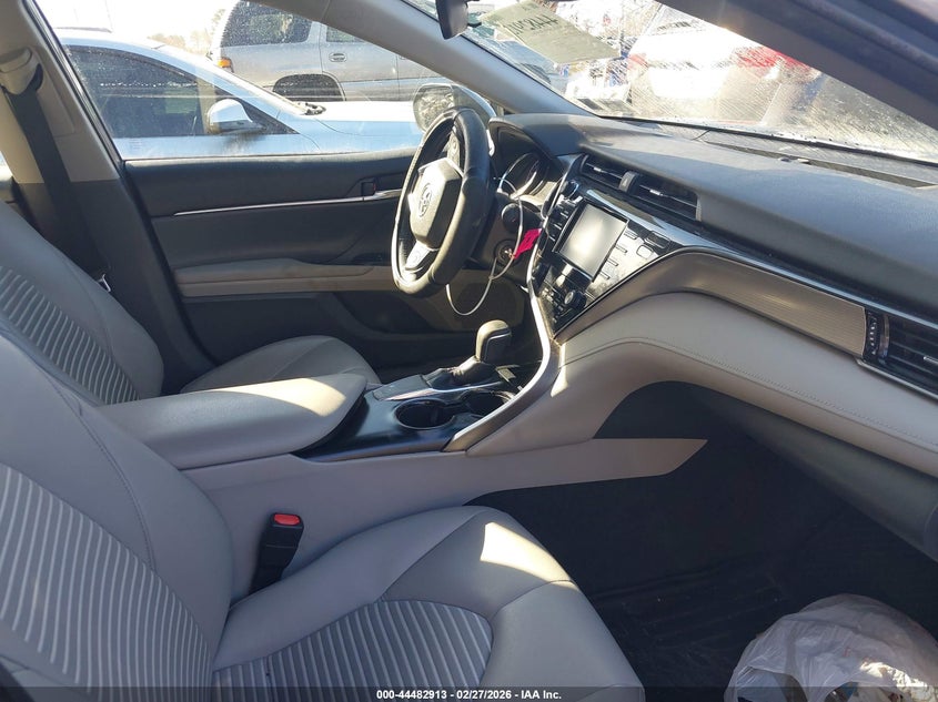 2019 Toyota Camry Se