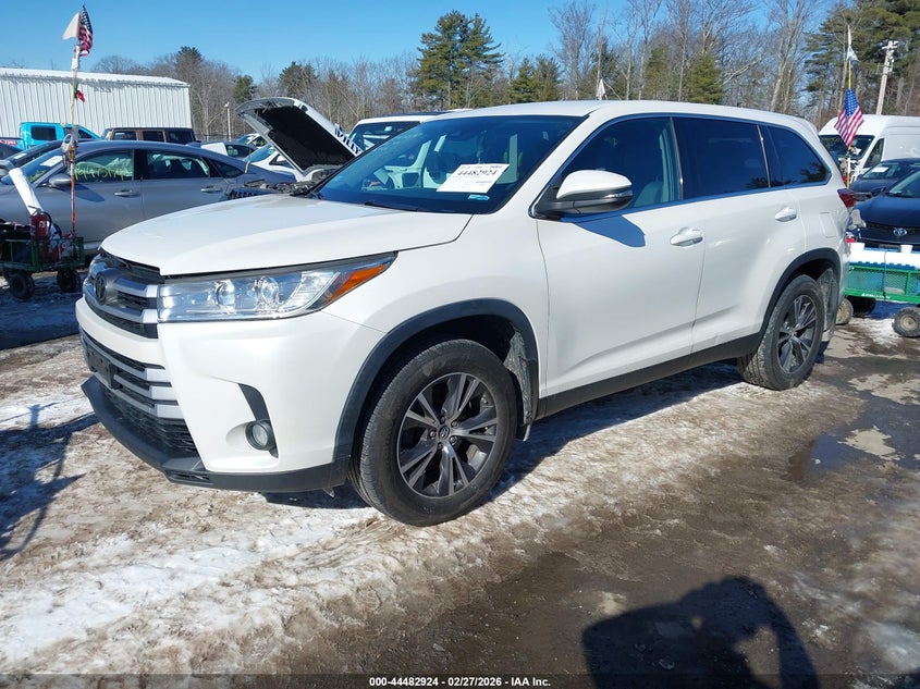 2019 Toyota Highlander Le Plus