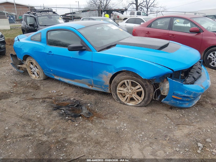 2011 Ford Mustang V6