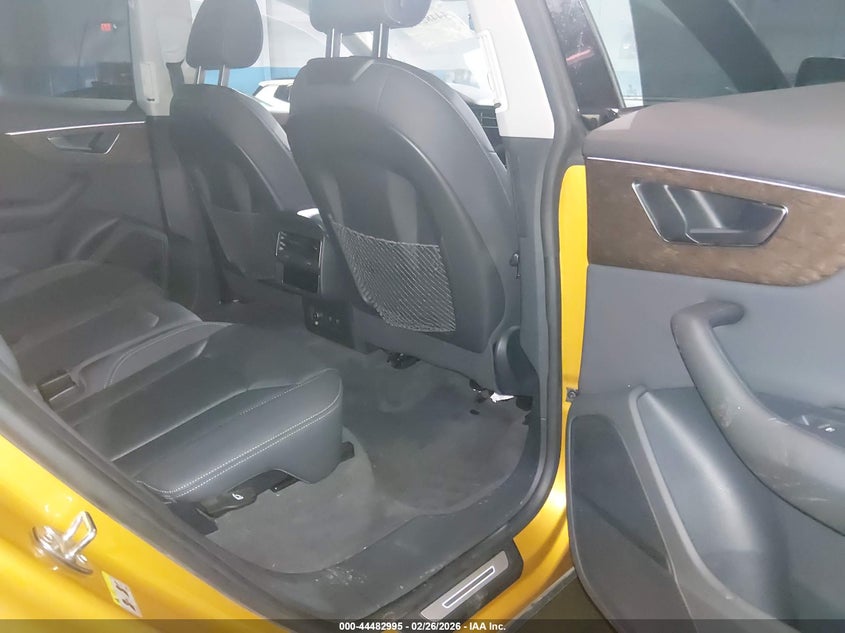 2021 Audi Q8 3.0 Premium Plus 55 Tfsi Quattro Tiptronic orange Lot 111044482995 Vin WA1EVAF19MD013402