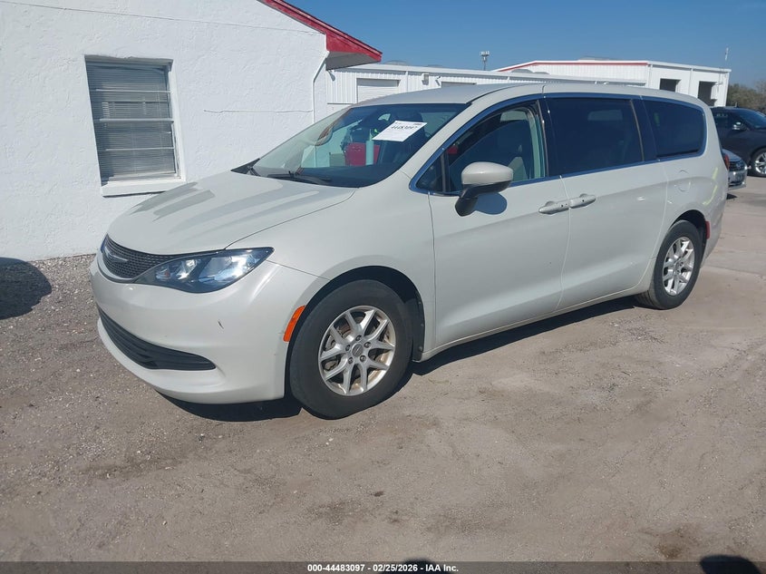 2017 Chrysler Pacifica Touring
