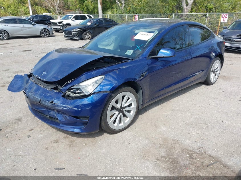 5YJ3E1EA3MF047164 2021 Tesla Model 3 Standard Range Plus Rear-Wheel Drive blue