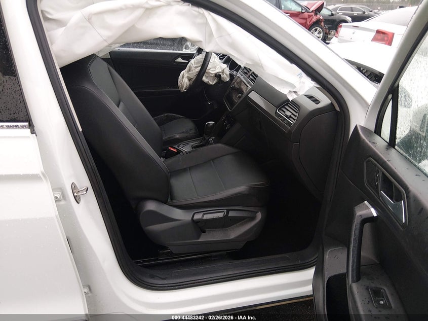 2021 Volkswagen Tiguan 2.0T Se/2.0T Se R-Line Black/2.0T Sel