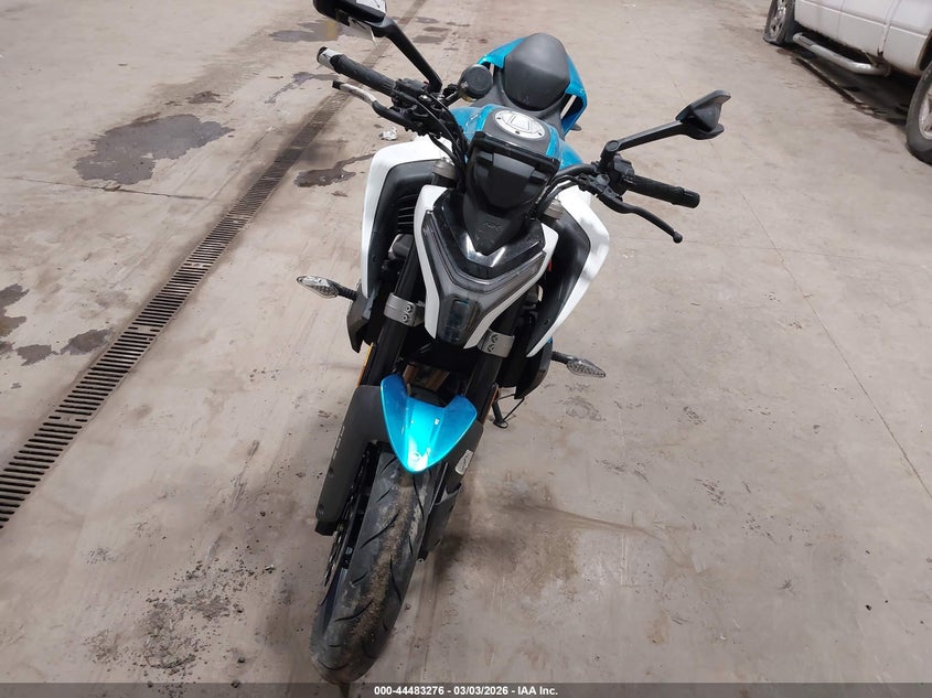 2025 CF MOTO 450NK auction photo 5