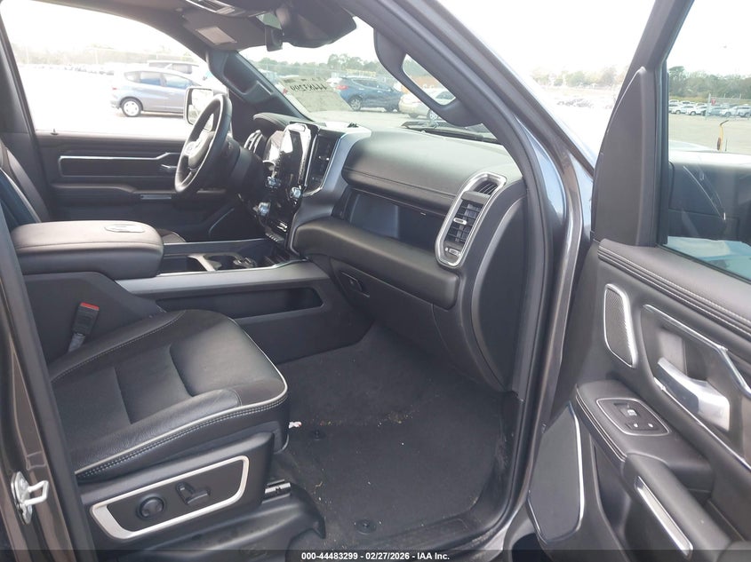 2024 Ram 1500 Laramie 4X4 5'7 Box