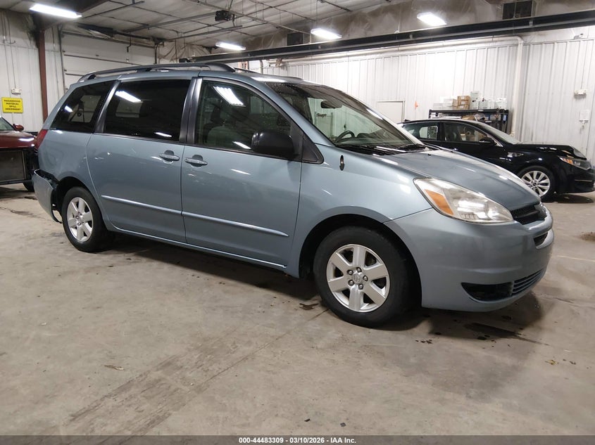 2005 Toyota Sienna Le