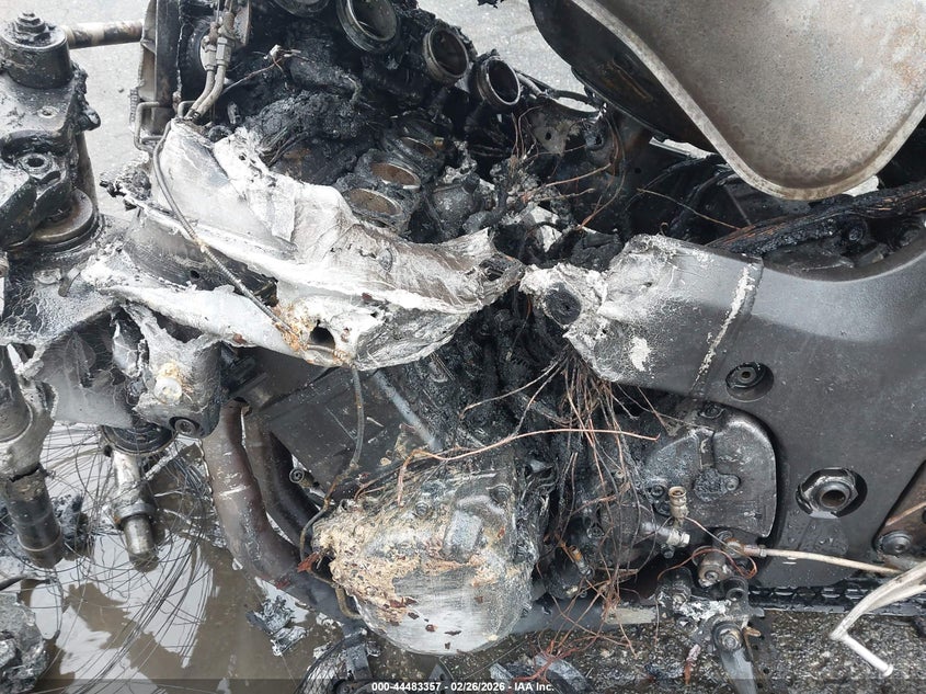 2008 Suzuki Gsx1300 R VIN: JS1GX72A782108151 Lot: 44483357