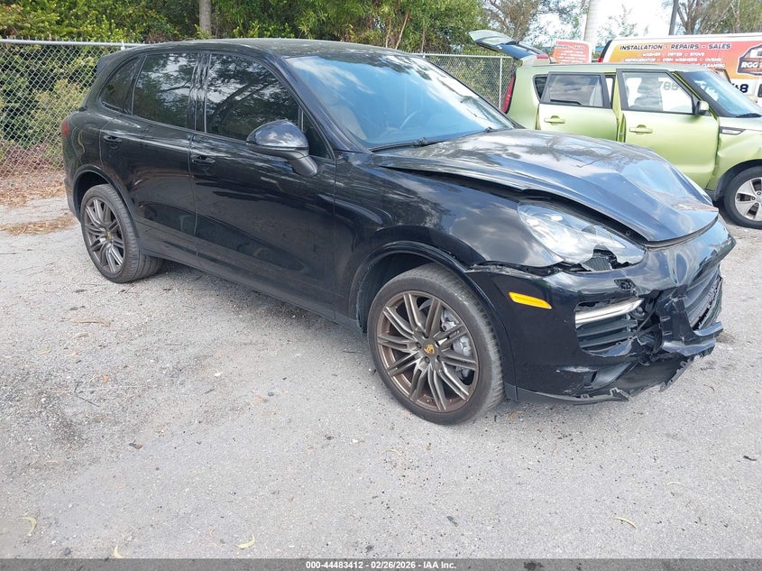 2017 Porsche Cayenne Platinum Edition
