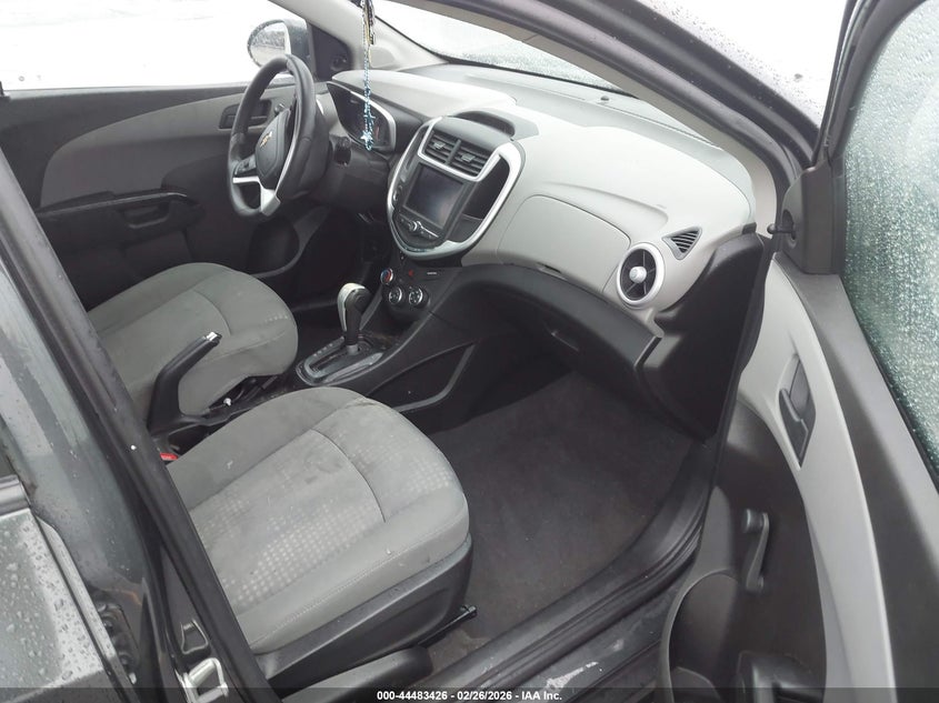 2020 Chevrolet Sonic Fwd 1Fl 5-Door