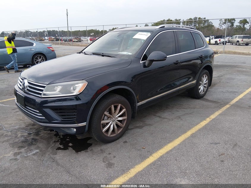2015 Volkswagen Touareg Tdi Sport W/Technology