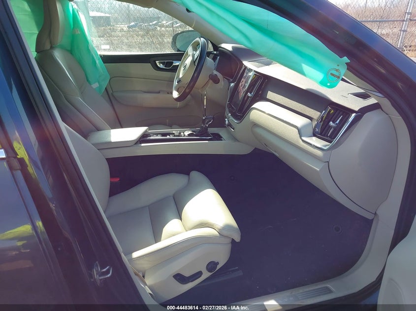 2019 Volvo Xc60 T5 Momentum