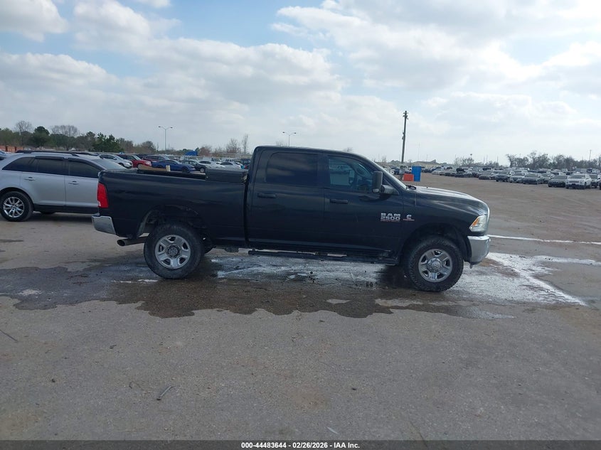 3C6UR5CL6JG404533 2018 Ram 2500 6.7 Ram Tradesman 4X4 6'4 Box black