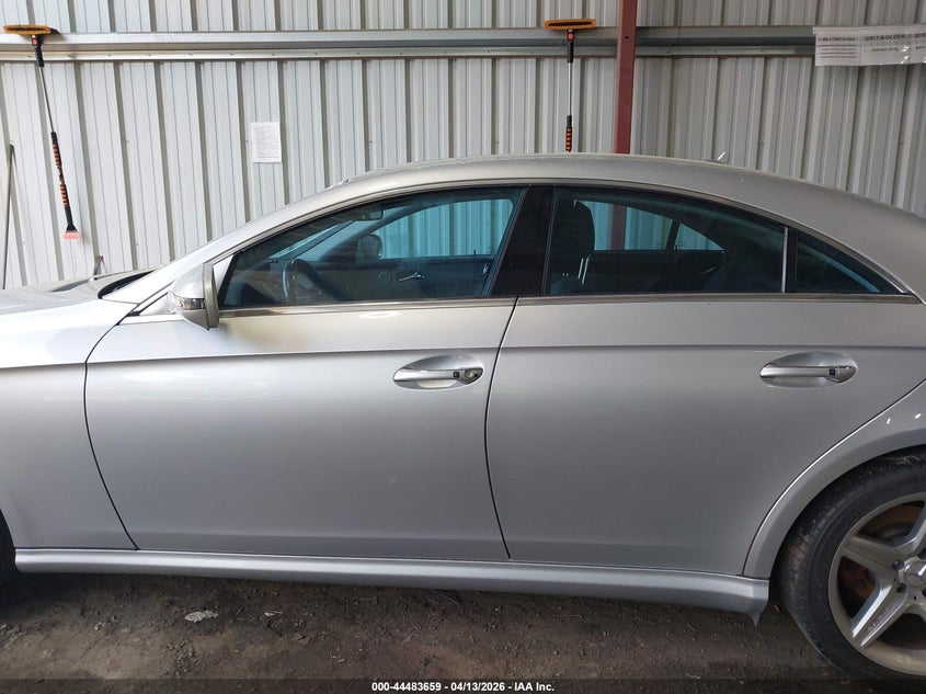 2009 Mercedes-Benz Cls 550 VIN: WDDDJ72XX9A134805 Lot: 44483659