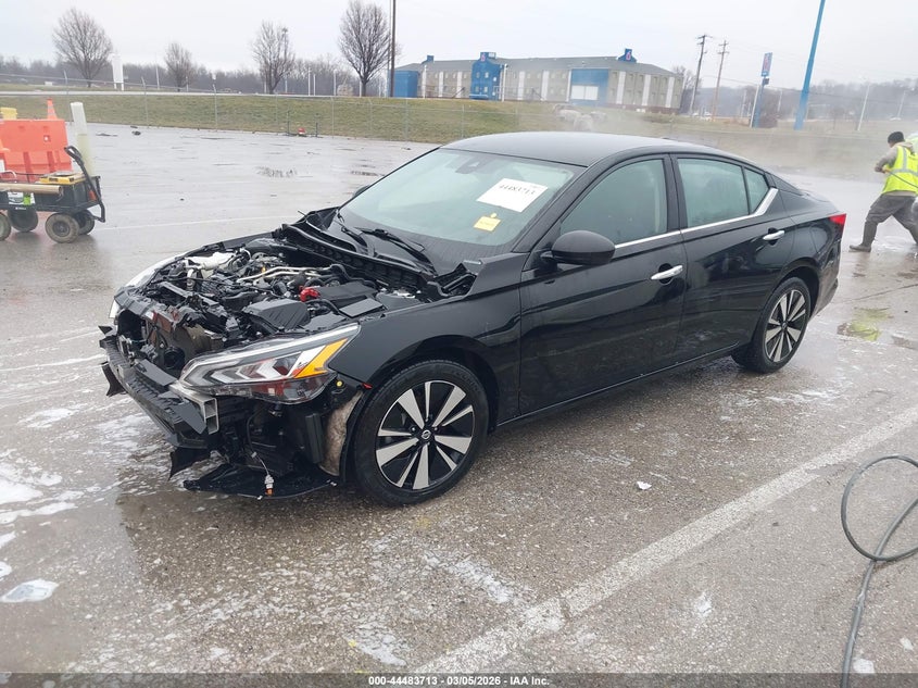 2021 Nissan Altima Sv Fwd