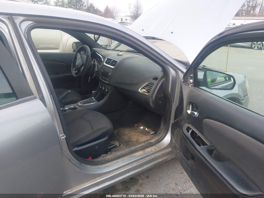 2013 Dodge Avenger Se