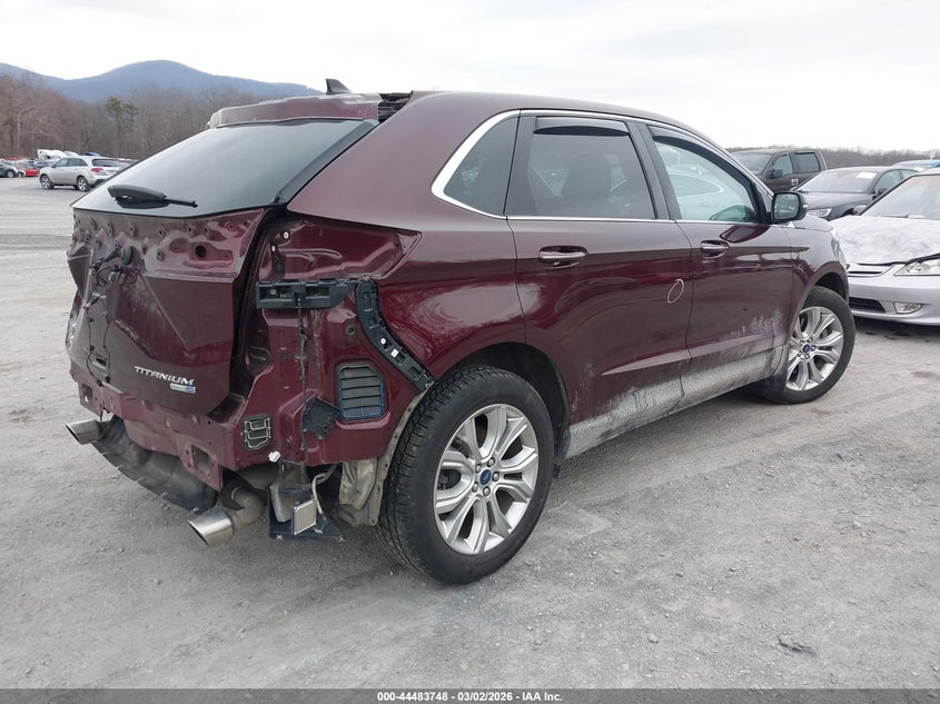 2020 Ford Edge Titanium