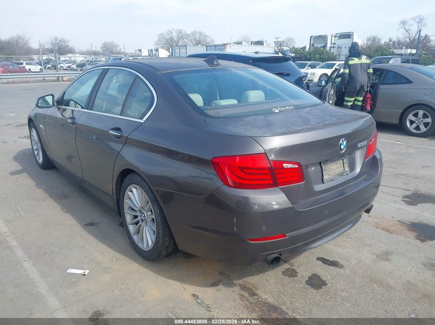 2011 BMW 535I